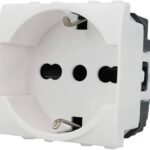 PRESA BIPASSO/SCHUKO 10/16A Bianca 30019