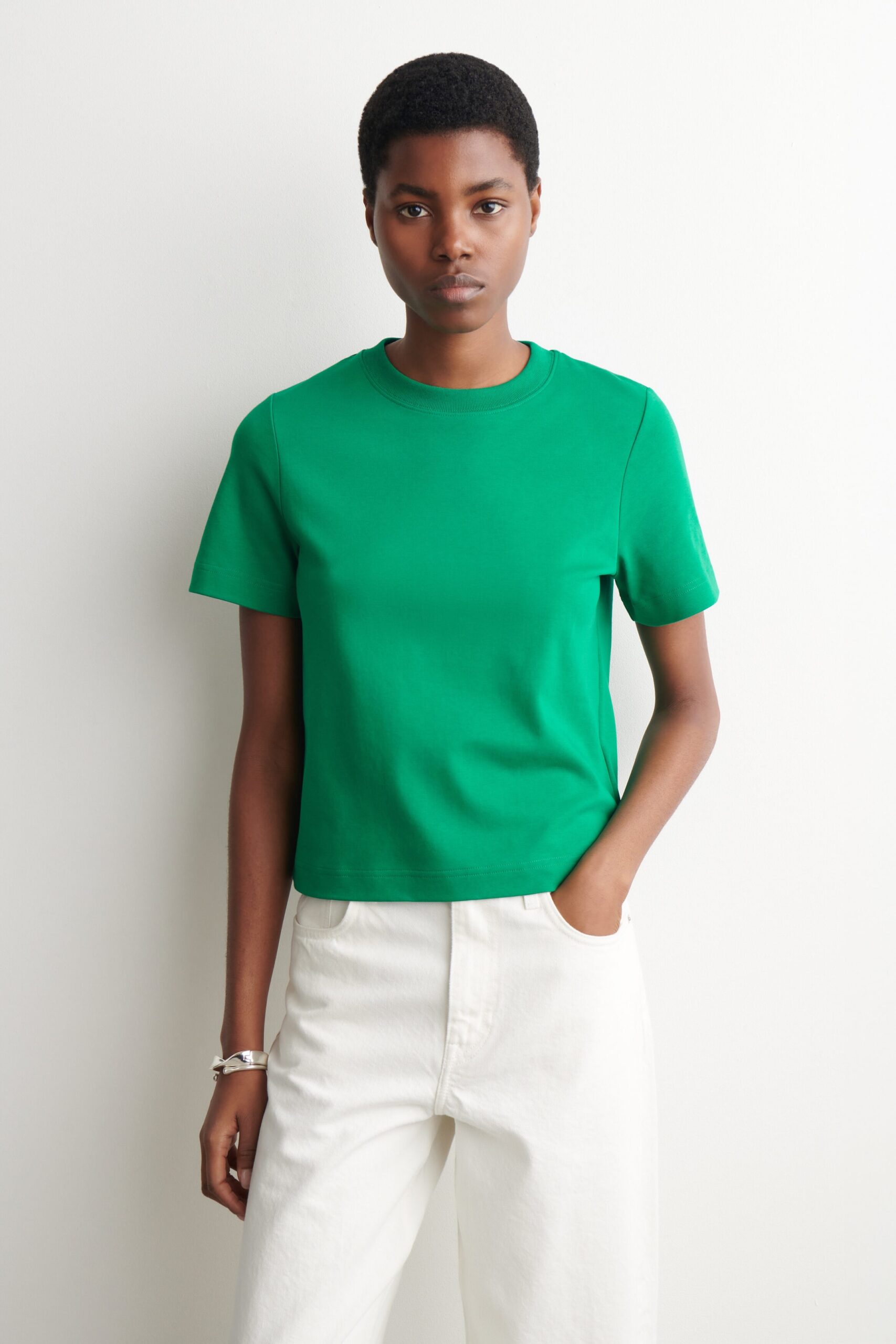 TSHIRT OUTFIT UNISEX Verde XS TSHIRT OUTFIT UNISEX Verde XS